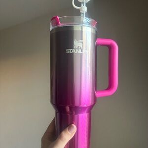 Stanley Ombré Pink The Quencher 40oz